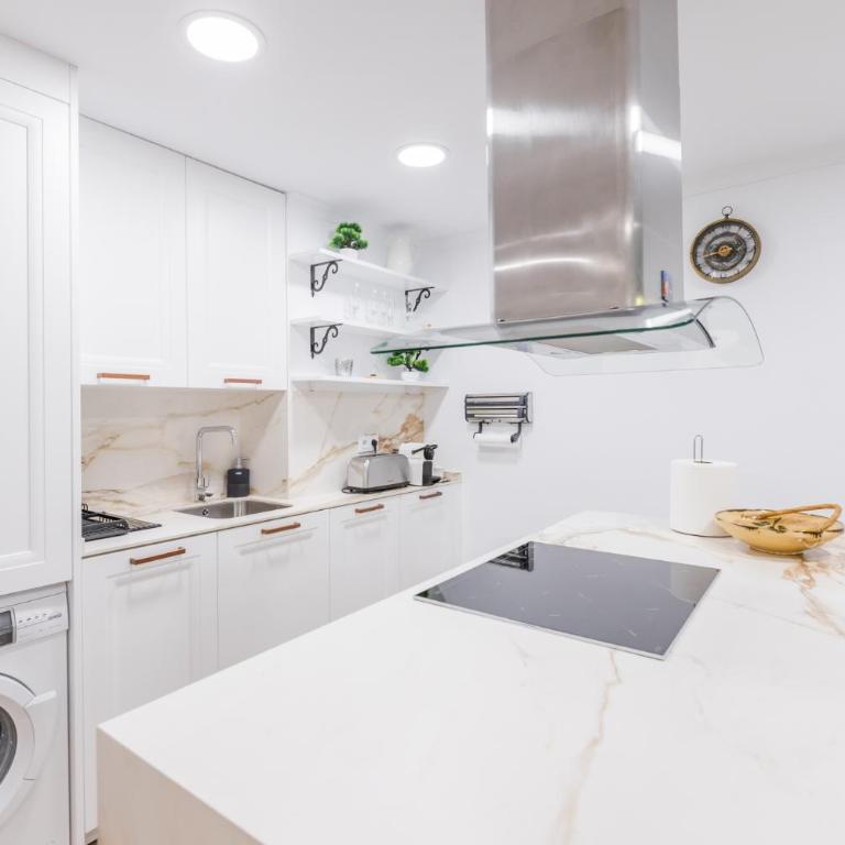 SOPHIA'S RESIDENCE - Sea View Apartment at Calpe Port, Costa Blanca - Apartment with Sea View - 21