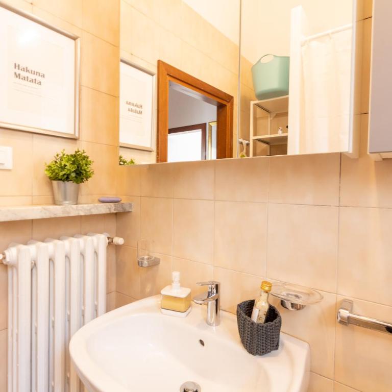 Realkasa Bentivogli Apartment - Two-Bedroom Apartment - 17