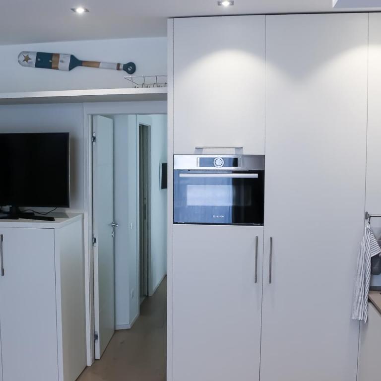 BMP APARTMENT ATMOSPHERE 1 CENTRALE con GARAGE - Three-Bedroom Apartment - 21