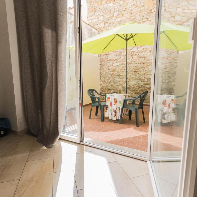 Amalia Apartment Via La Farina - Monolocale - 20