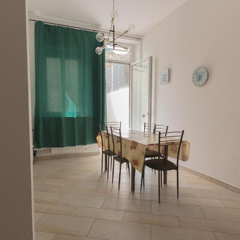 Amalia Apartment Via La Farina - Appartamento con 1 Camera da Letto - 11