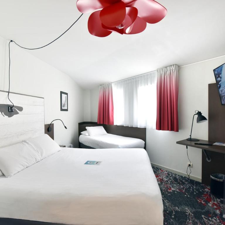 Hôtel Kyriad La Rochelle Centre Ville - Chambre Triple - 2