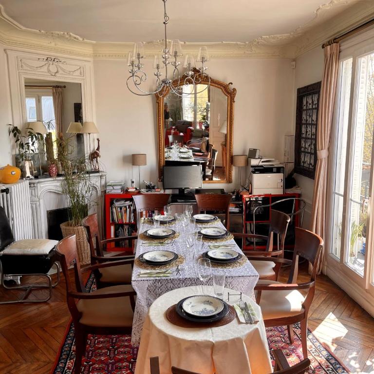 Paris 2 bedrooms chic apartment 18th district - Appartement 2 Chambres - 6