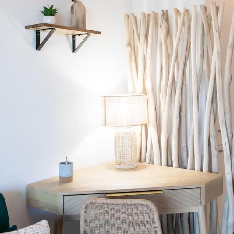 A12 Staywizus - 1 BDR Centre Train Station 5 min Sea - AC, Parking & Terrace - Apartment mit 1 Schlafzimmer - 14