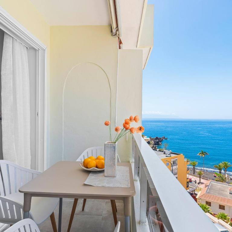 Arenas Negras Playa La Arena, Newly Renovated - Apartamento con vistas al mar - 2