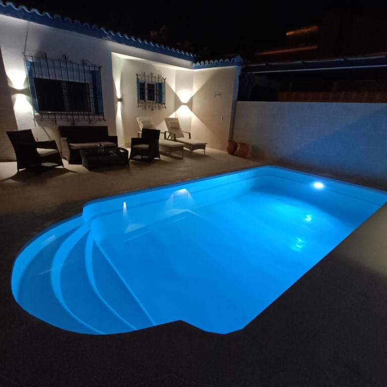 Stunning Villa in Aguadulce, Almería Private Pool 400 sqm area 800m Beach - Villa - 24
