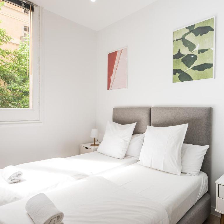 No Limit Barcelona Central - Quadruple Room with Shared Bathroom - 7