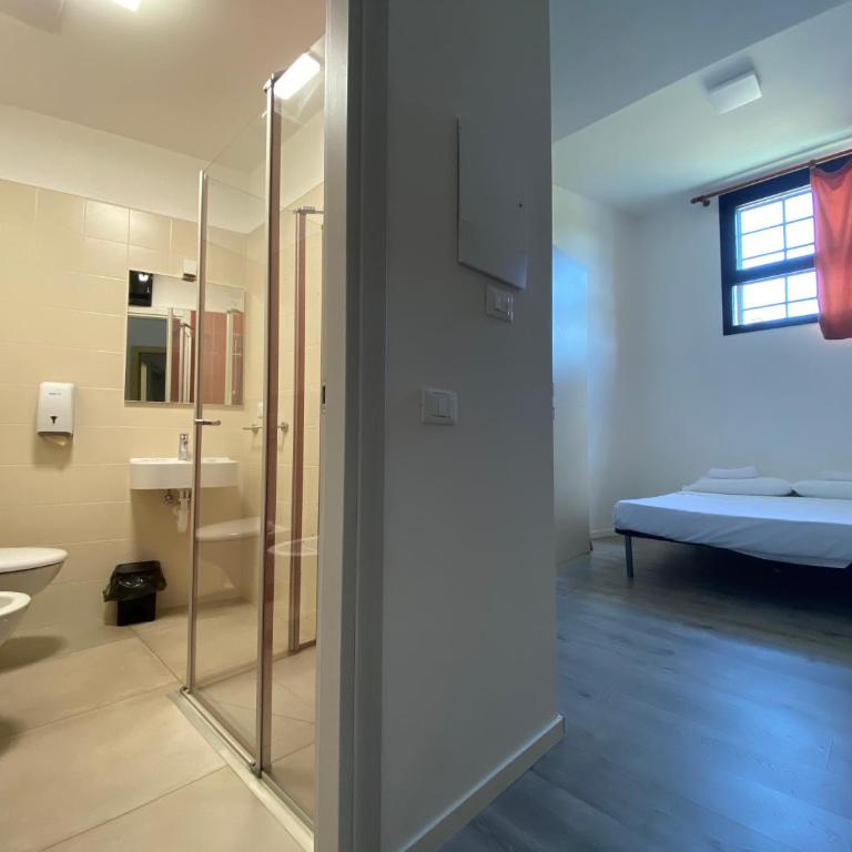 Ostello di Vicenza - Camera Matrimoniale con Bagno Interno - 1