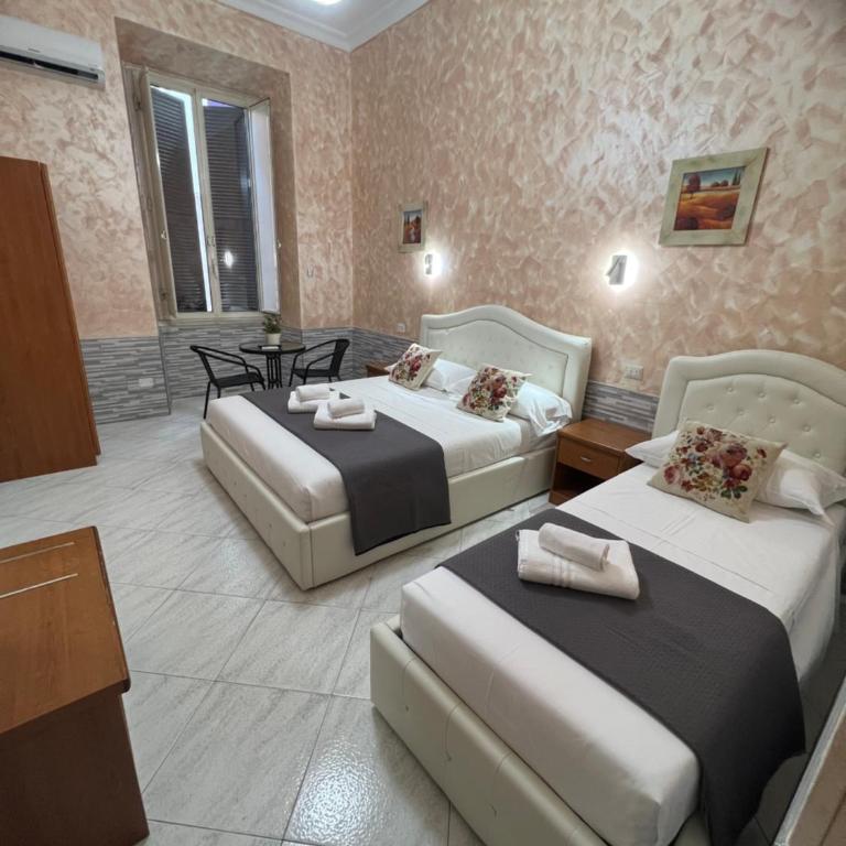 Relax On 2 - Guesthouse - Camera Tripla con Bagno Privato - 16