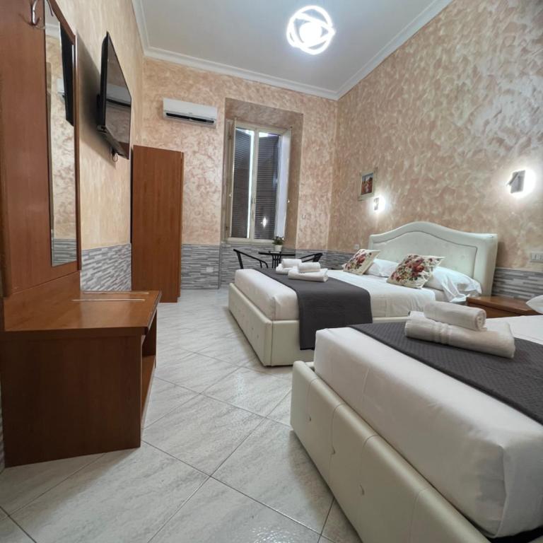 Relax On 2 - Guesthouse - Camera Tripla con Bagno Privato - 15
