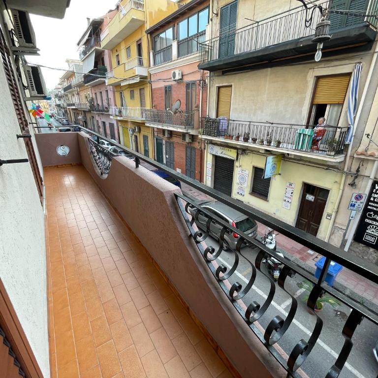 Casa Vacanza Giardini Naxos Sarahouse - Appartamento con 2 Camere da Letto - 5