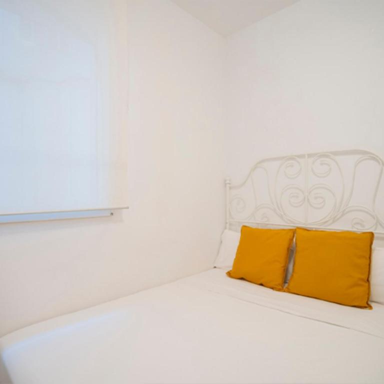 2 bedroom flat in La Latina-CARN - Two-Bedroom Apartment - 10