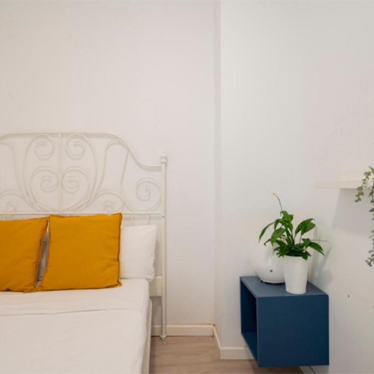 2 bedroom flat in La Latina-CARN - Two-Bedroom Apartment - 13