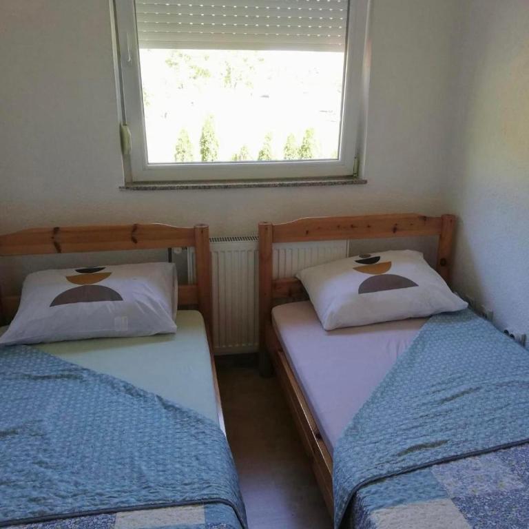 Holiday Homer Vila na Obali Vrbasa - Vila sa 3 Spavaće Sobe - 20