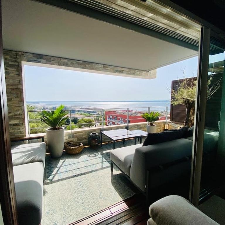 ''Le Soleil'' Superbe T3 avec vue étang et mer, clim parking et piscine - Apartment mit 2 Schlafzimmern - 7