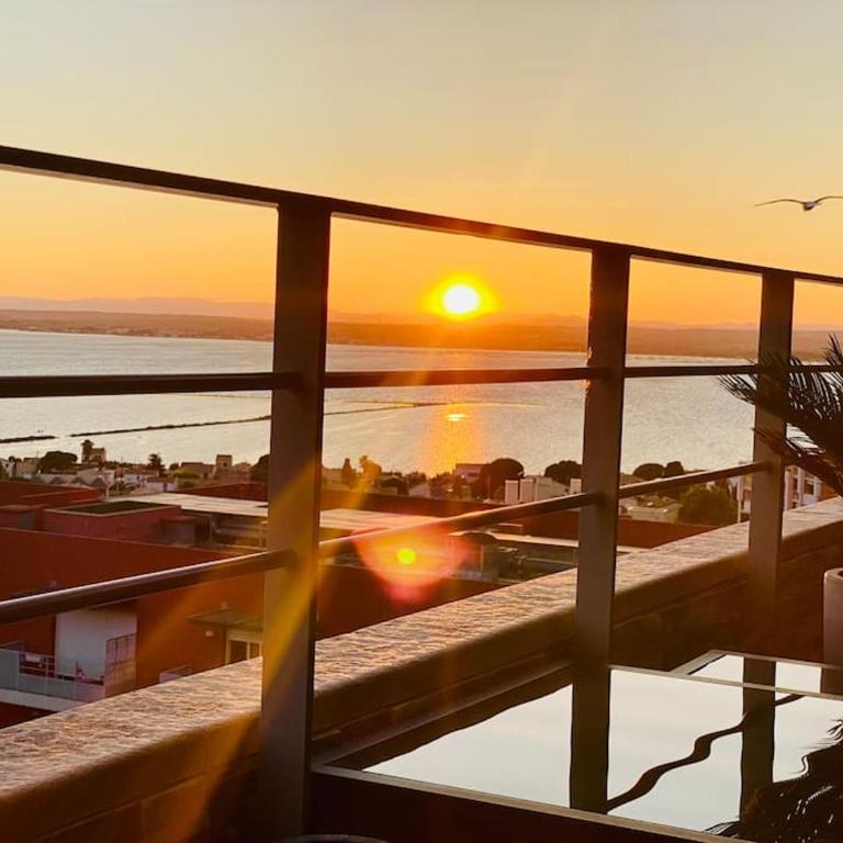 ''Le Soleil'' Superbe T3 avec vue étang et mer, clim parking et piscine - Apartment mit 2 Schlafzimmern - 4