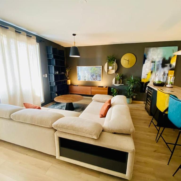 ''Le Soleil'' Superbe T3 avec vue étang et mer, clim parking et piscine - Apartment mit 2 Schlafzimmern - 2