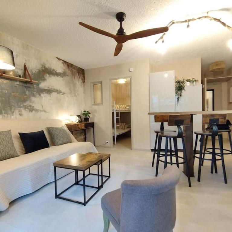 AMIRAUTE appartement à 5mn à pieds de la plage et commerces - Appartement 1 Chambre - 12