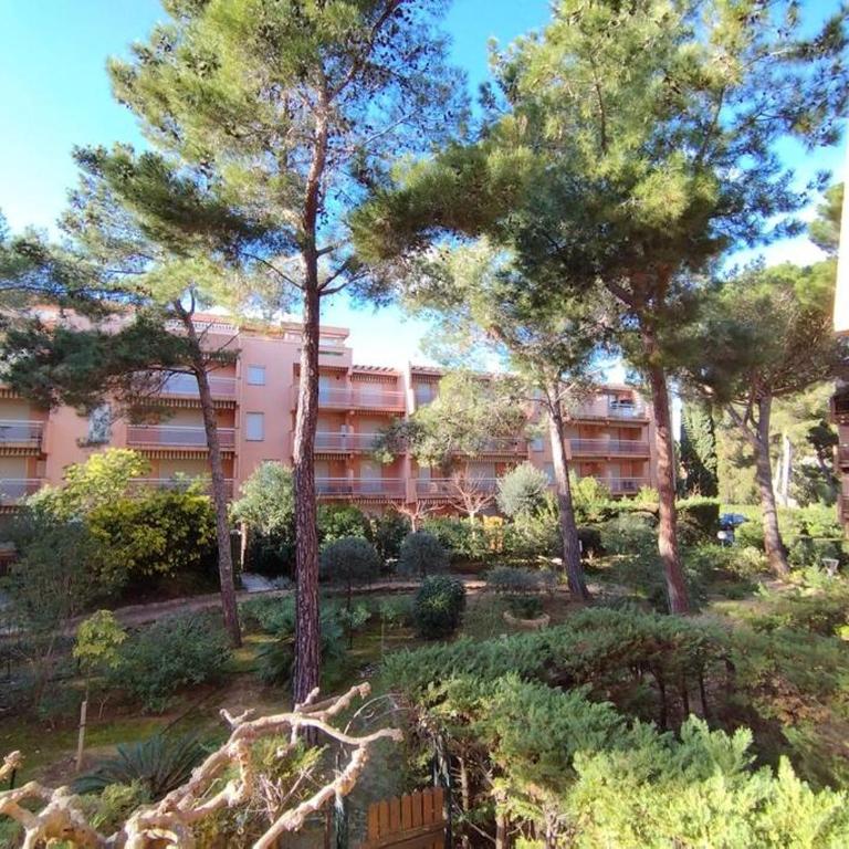 AMIRAUTE appartement à 5mn à pieds de la plage et commerces - Appartement 1 Chambre - 17