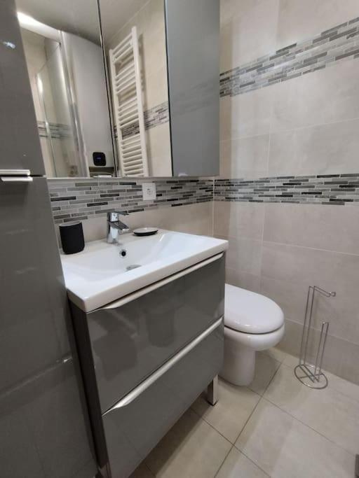 AMIRAUTE appartement à 5mn à pieds de la plage et commerces - Appartement 1 Chambre - 27