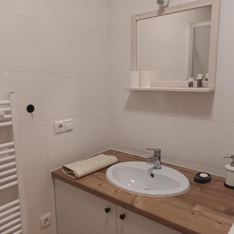 Sonnenalm - Apartment mit 1 Schlafzimmer - 5