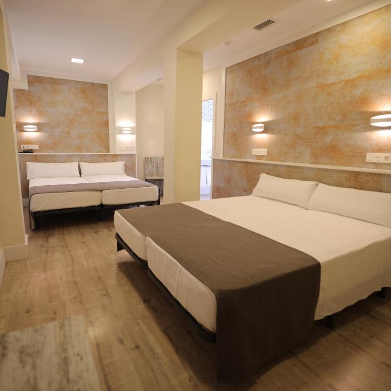 YIT Casablanca - Triple Room - 11