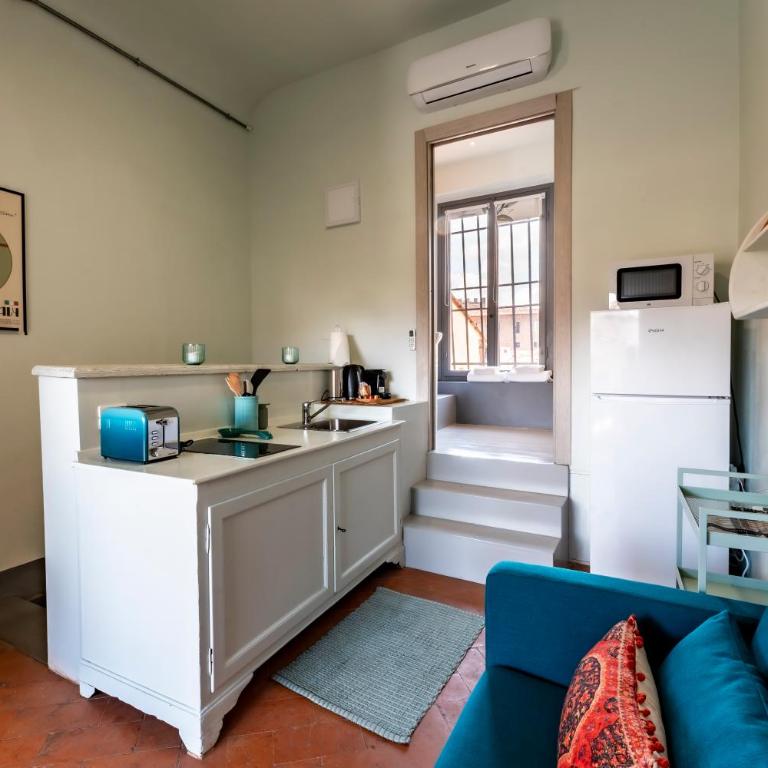 La Loggia Loves Apartment - One-Bedroom Apartment - 18