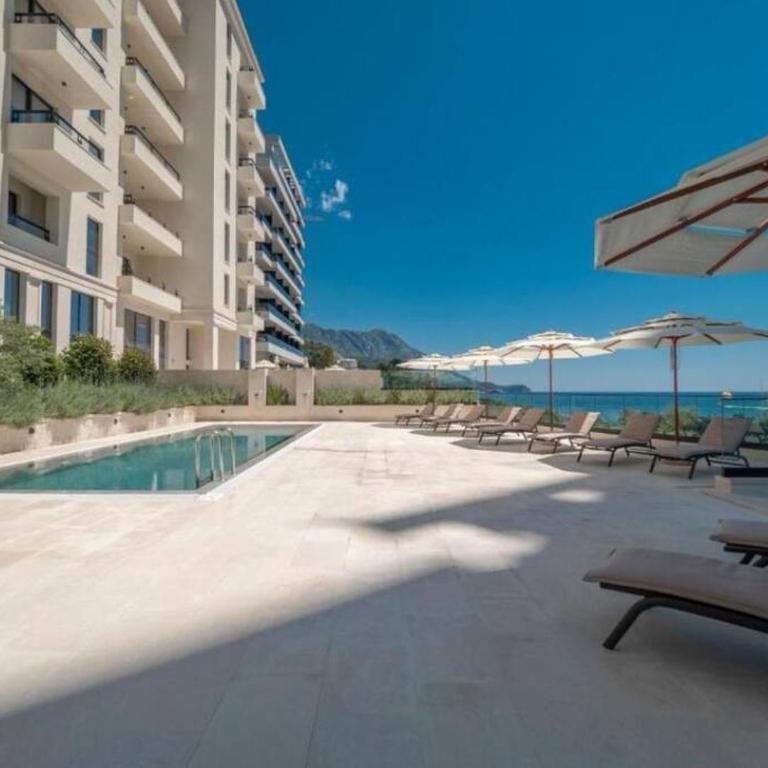 Azure Horizon - One-Bedroom Apartment - 2