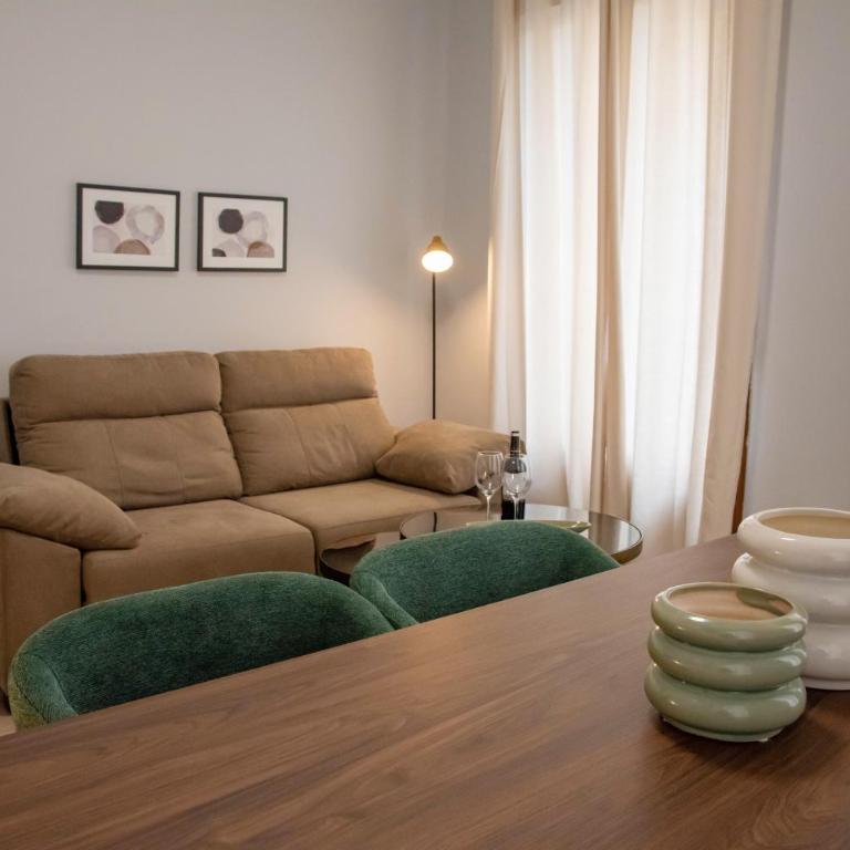 Luminoso y amplio apartamento TEMPORAL en Cuatro Caminos Madrid TOP111 - Three-Bedroom Apartment - 34