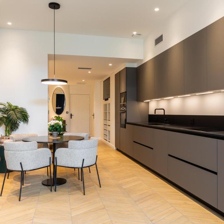 MOHOM - Bellecour - Mini-Loft, Bath & view Place Bellecour - 11
