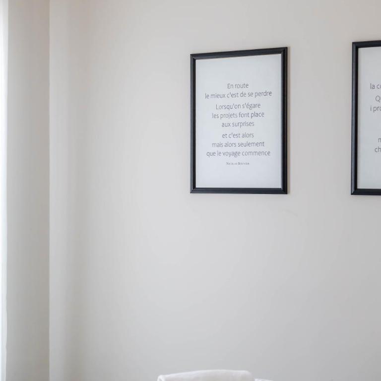 Piccolo Catalunya Hostel - Double or Twin Room with Private Bathroom - 15