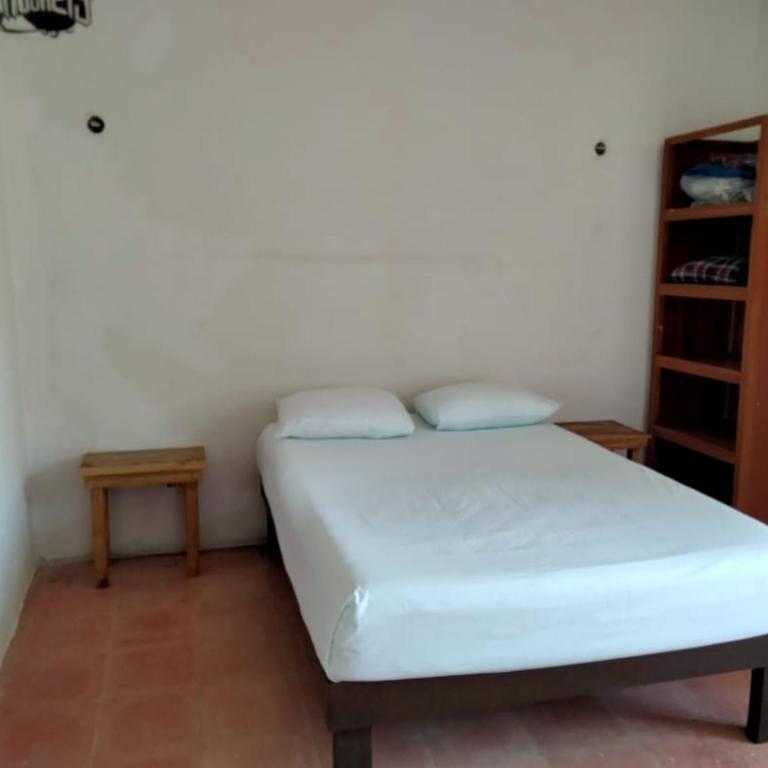 Casa de Ines y Victoria - Habitación Doble con aseo compartido - 19