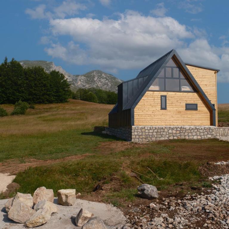 Durmitor sunset - Three-Bedroom Villa - 10