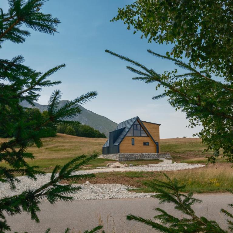 Durmitor sunset - Three-Bedroom Villa - 11