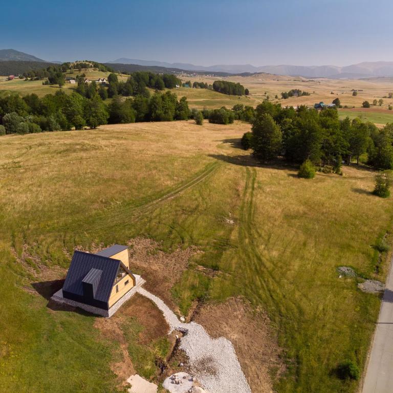 Durmitor sunset - Three-Bedroom Villa - 44