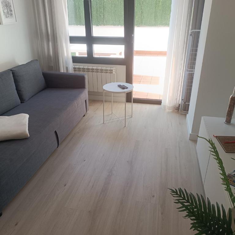 LA TERRAZA DE LA VEGA - Ubicación inmejorable , wifi , terraza y parking gratuito - Apartamento de 1 dormitorio - 14