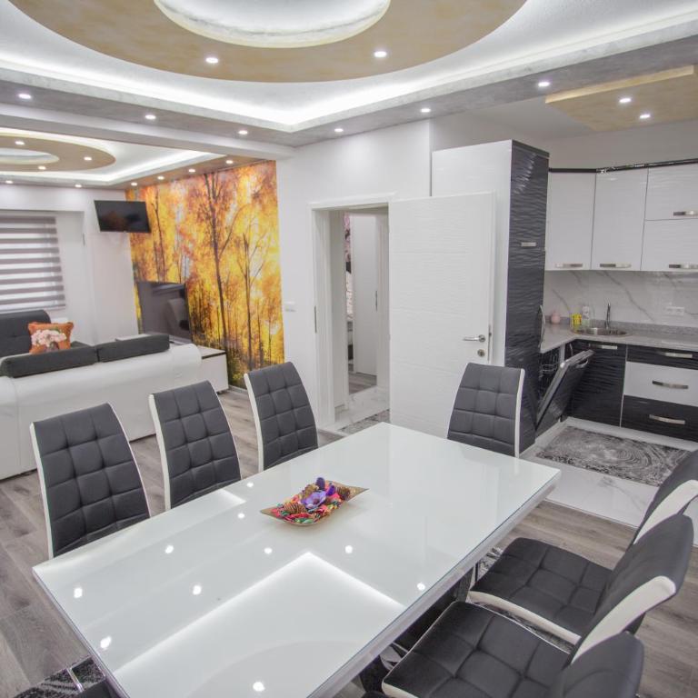 Apartment LUX 2 - Apartman sa 2 Spavaće Sobe - 1