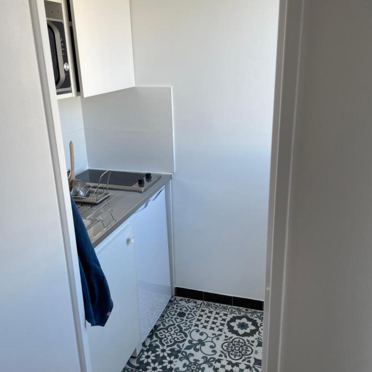 Studio pour 2 personnes avec Balcon Metro Marcel Sambat - Apartment mit 1 Schlafzimmer - 7