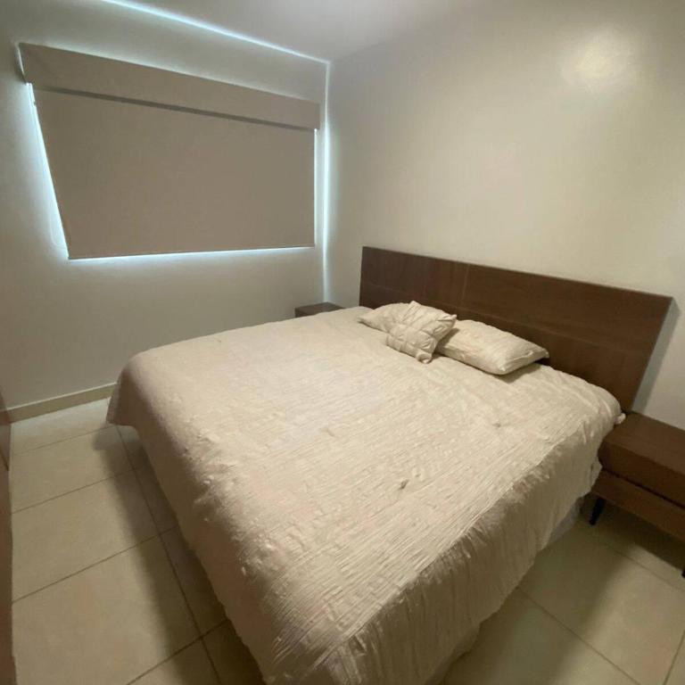 Departamento en Costa Veleros, vista a la Marina - Three-Bedroom Apartment - 10