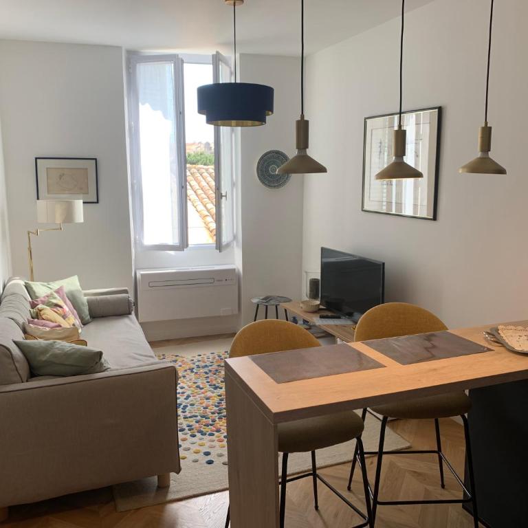 Lumineux 2 pièces Vieil Antibes - Appartement Supérieur - 2