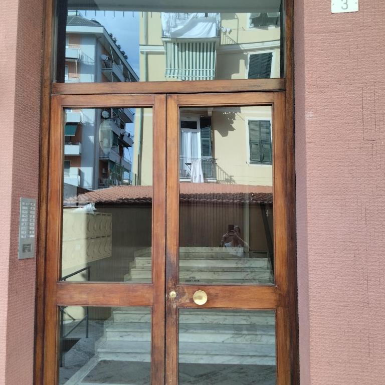 Appartamento comodo alle spiagge e stazione ferroviaria - Apartment mit 1 Schlafzimmer - 25