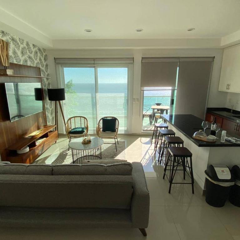 Departamento en renta en The One Mazatlan - Two-Bedroom Apartment - 4