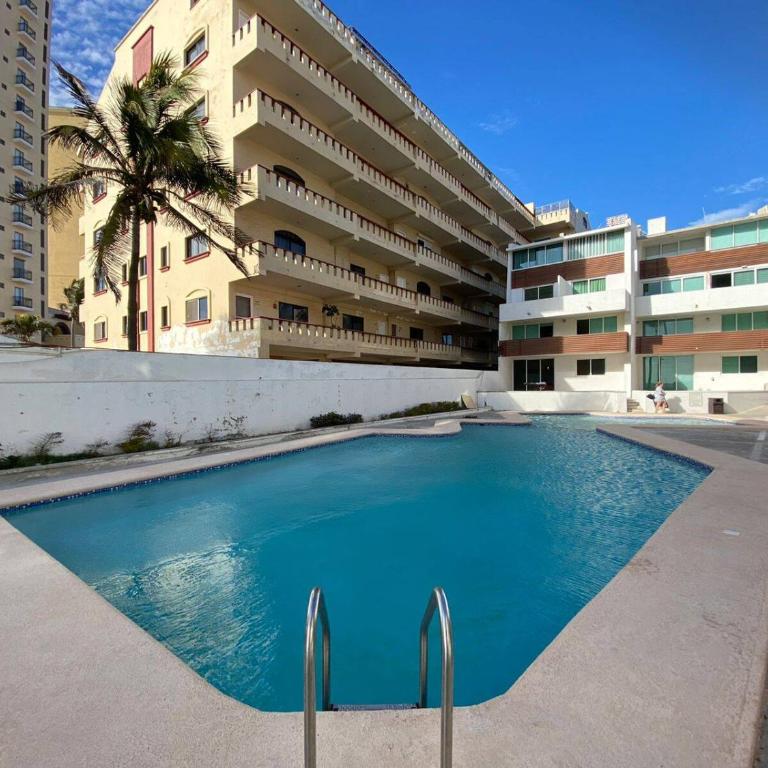 Lovely 2 bedroom oceanfront condo in Mazatlan - Two-Bedroom Apartment - 25