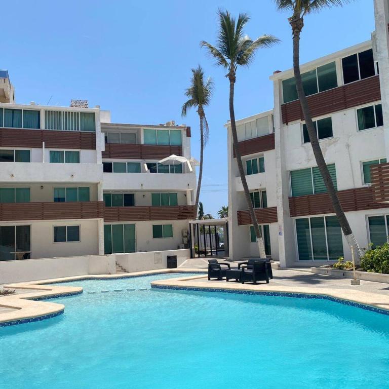 Lovely 2 bedroom oceanfront condo in Mazatlan - Two-Bedroom Apartment - 26