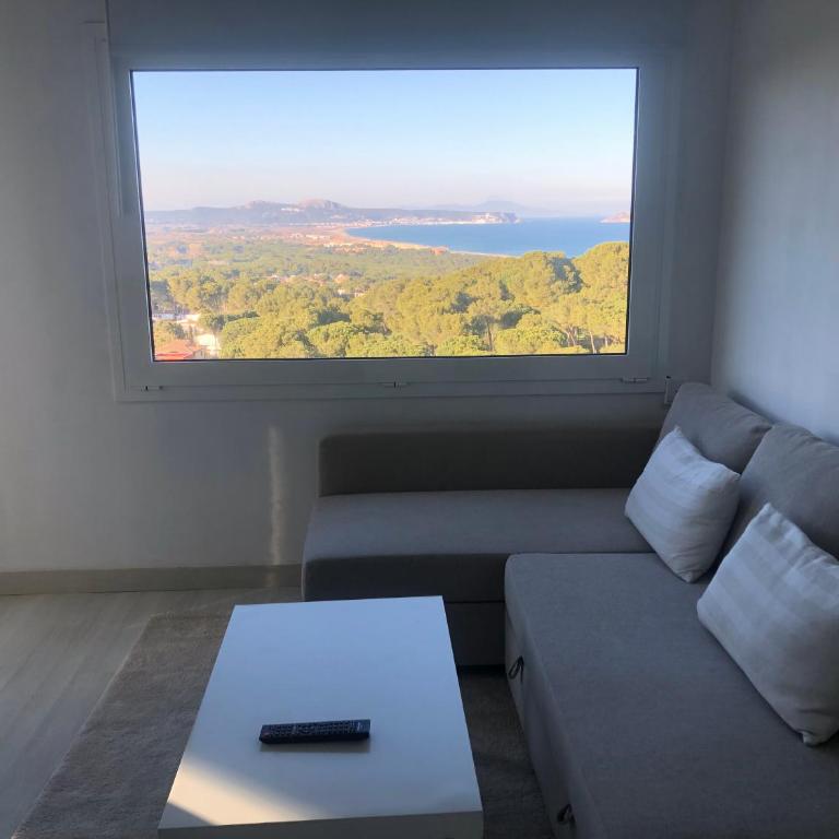 NUEVO. Reformado con vistas panorámicas y piscina - Apartamento de 2 dormitorios - 5
