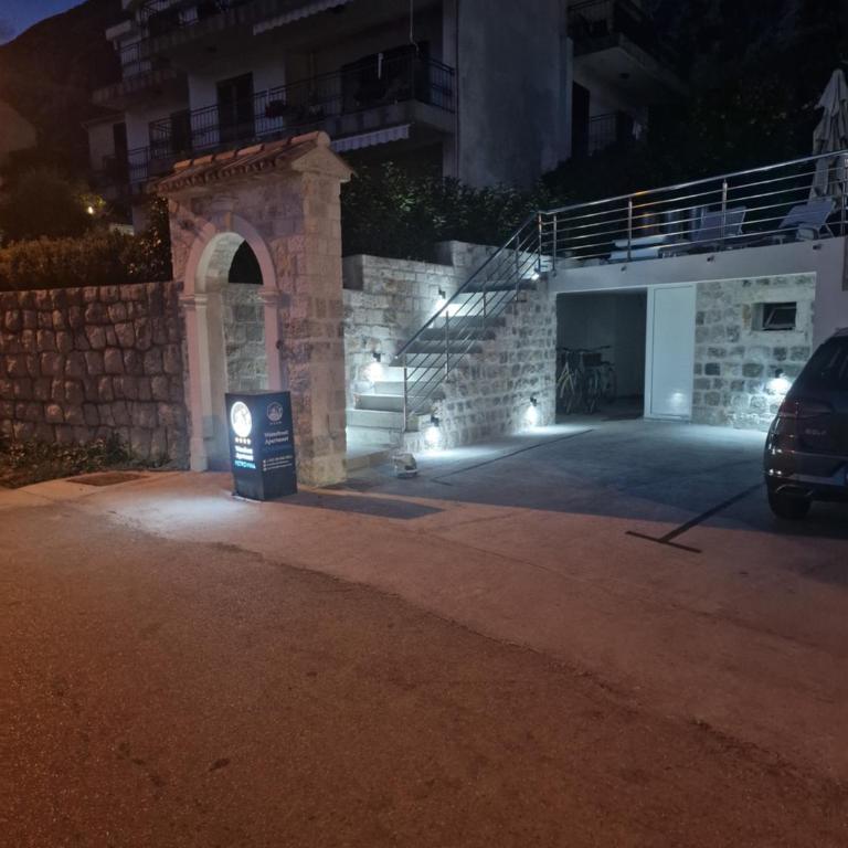 Waterfront Apartment Petrovina - One-Bedroom Apartment - 10