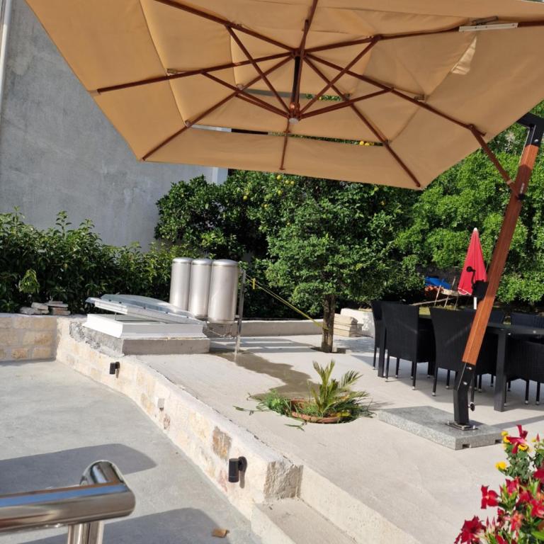 Waterfront Apartment Petrovina - Two-Bedroom Apartment - 41