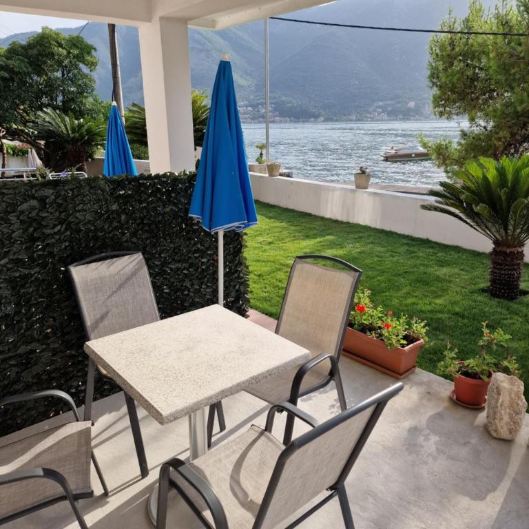 Waterfront Apartment Petrovina - One-Bedroom Apartment - 43