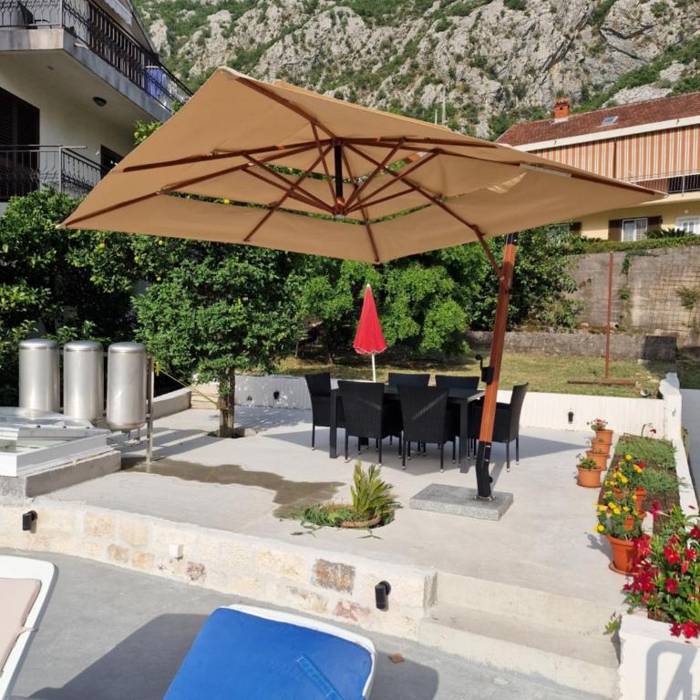 Waterfront Apartment Petrovina - Two-Bedroom Apartment - 44