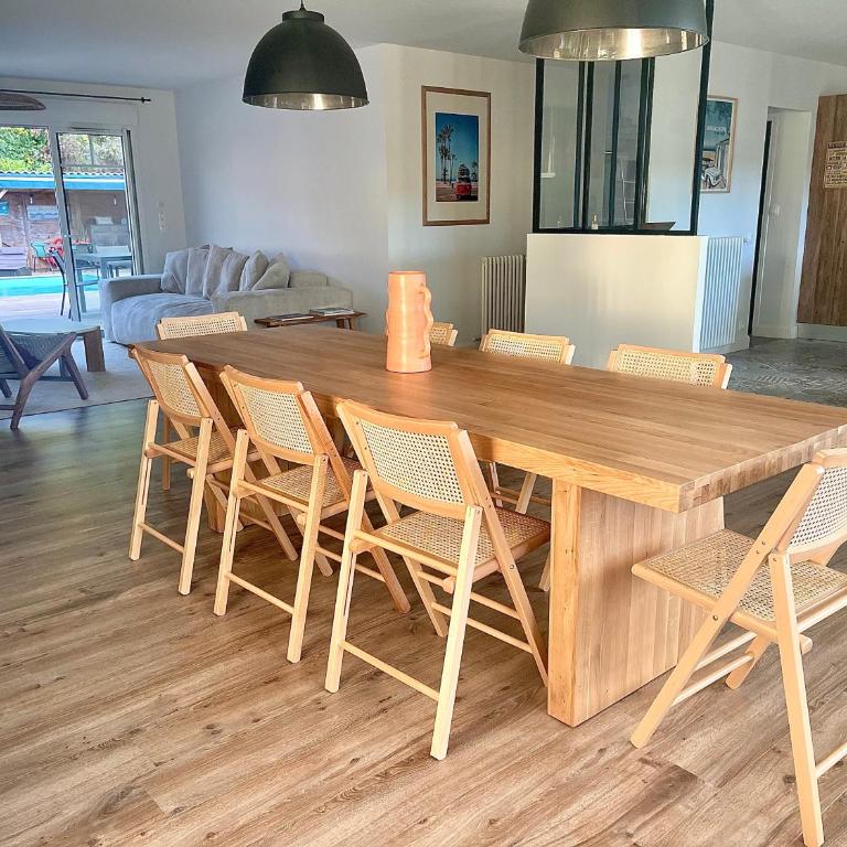 Villa Nolaene, 8-9 pers, Piscine, Calme et Moderne - Villa - 9